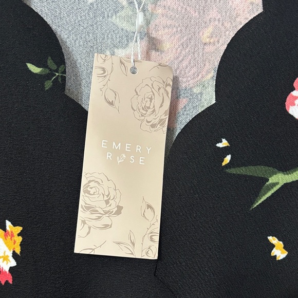 Floral Black Jumpsuit with Scalloped Neckline - Picture 2 of 10